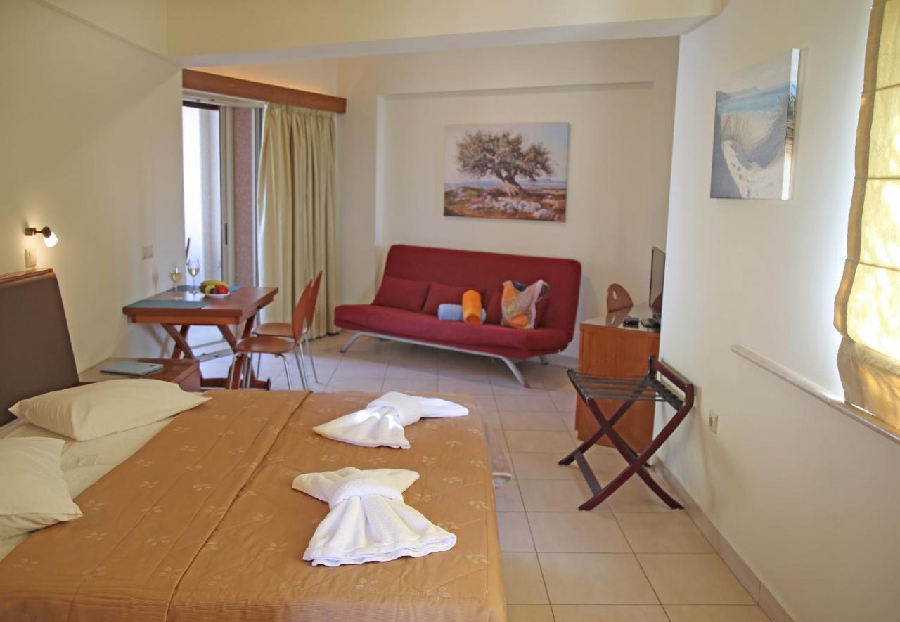 Aparthotel Sitia Bay Esterno foto